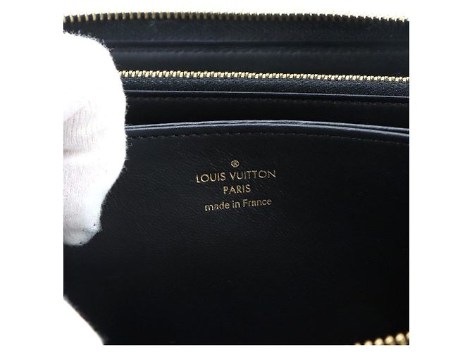 Cartera Louis Vuitton Monogram Coussin Zippy Negro - vista 7