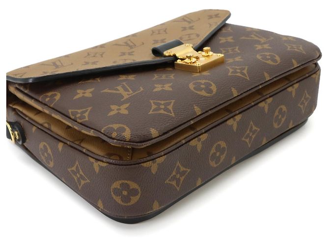 Louis Vuitton Pochette Metis MM Monogramma - vista 5