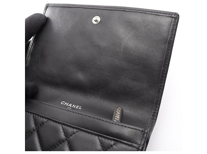 Portafoglio bi-fold Chanel Cambon Line Nero - vista 10