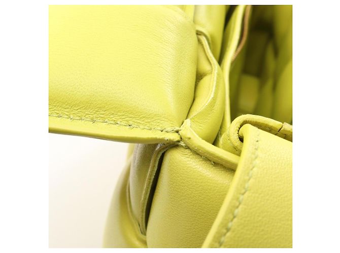 Borsa a tracolla Bottega Veneta Padded Cassette Intrecciato Giallo - vista 6