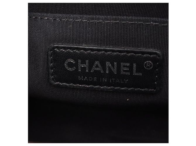 Bolso de hombro Chanel Boy Small Castaño - vista 4