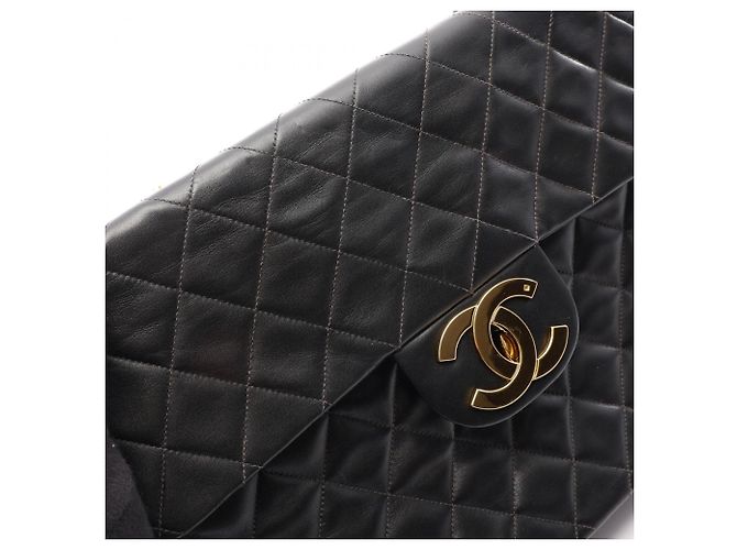 Timeless Borsa a spalla Chanel Large Matelassé 34 Nero - vista 14