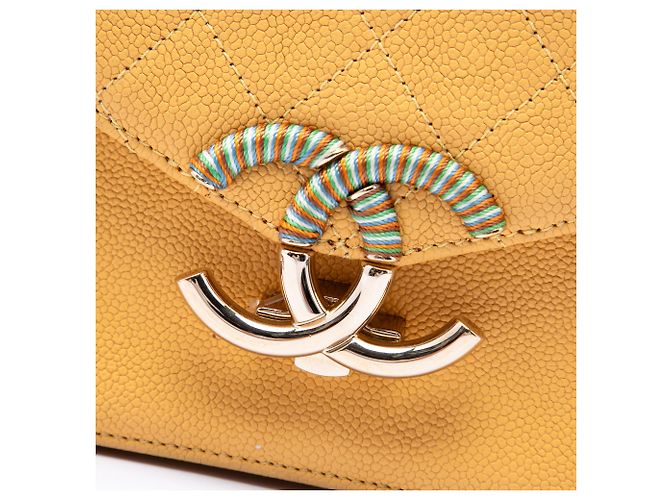 Chanel Yellow Paris Cuba Medium Quilted Caviar Thread Around Flap Amarelo Mostarda - vista 5