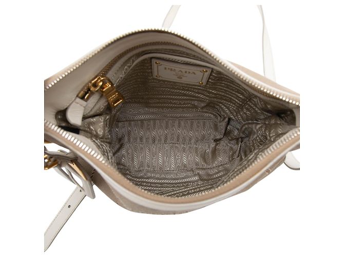 Prada Borsa a tracolla in tela Canapa beige con logo - vista 4