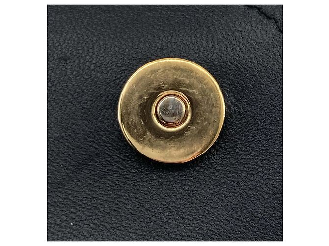 Borsa a tracolla con patta Miu Miu in nappa matelassé nera Nero - vista 14