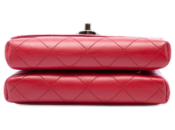 Chanel Red Small Quilted Calfskin Double Pocket Top Handle Flap Roja - vista 3
