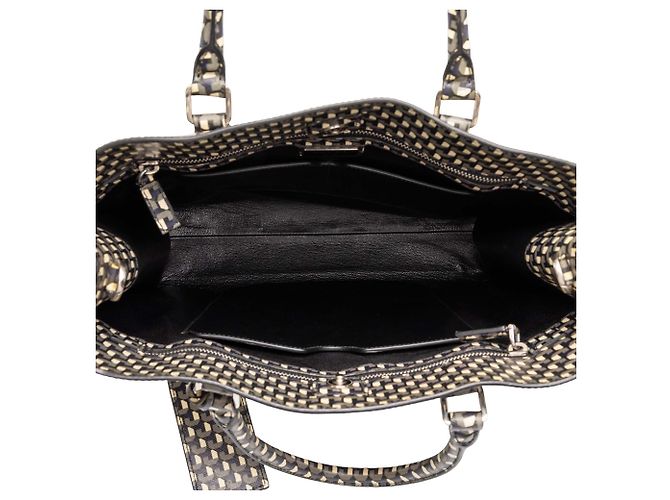 Sacola Prada em couro Saffiano Stampato preto - vista 4