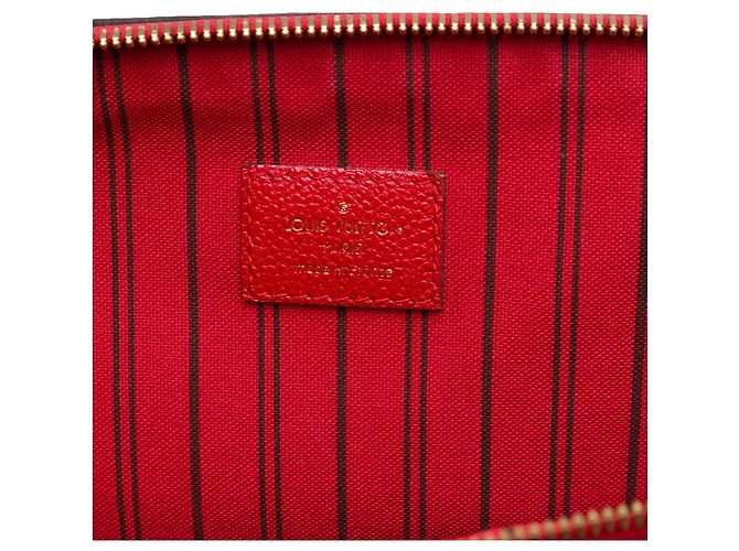 Louis Vuitton Red Monogram Empreinte Marais MM Roja - vista 5