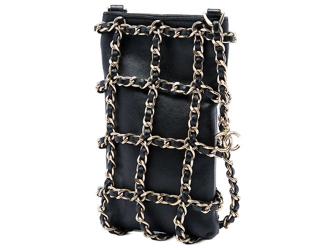 Clutch Chanel Tech Me Out in pelle di agnello nera con catena Nero - vista 2