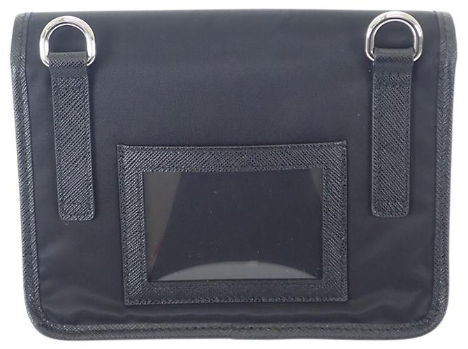 Bolsa Messenger Prada em Tessuto com acabamento em Saffiano preto e fivela - vista 2