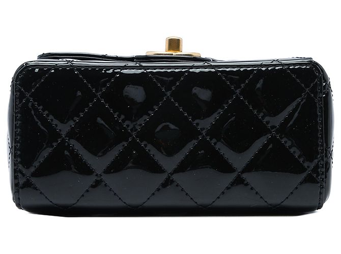 Chanel Black Mini Square Quilted Patent Single Flap Negro - vista 3