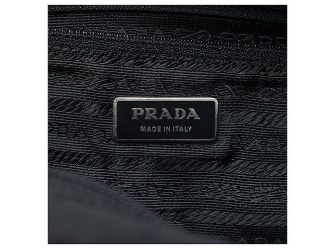 Prada Crossbody-Tasche aus schwarzem Tessuto mit Reißverschluss - Ansicht 5