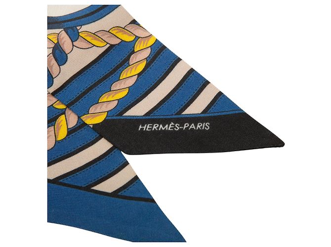 Pañuelo Twilly de seda Hermès Blue Grande Tenue Azul - vista 2