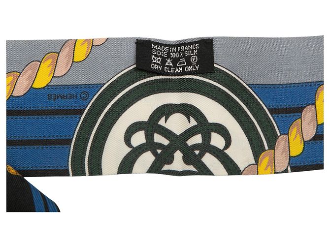 Pañuelo Twilly de seda Hermès Blue Grande Tenue Azul - vista 3