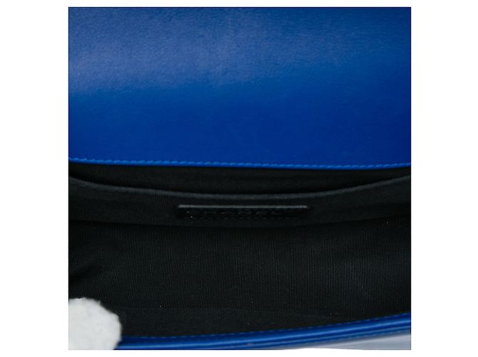 Chanel Blue Small Quilted Patent and Acrylic Boy Flap Blau - Ansicht 4