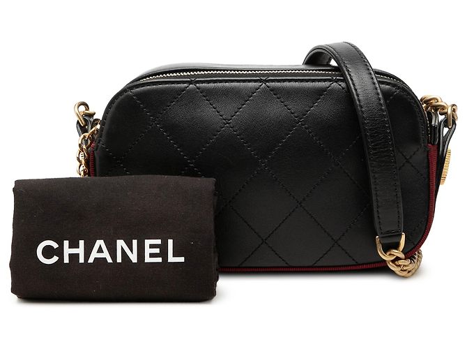 Borsa Camera Chanel in vitello trapuntato nero e grosgrain con bottoni e doppia zip - vista 7