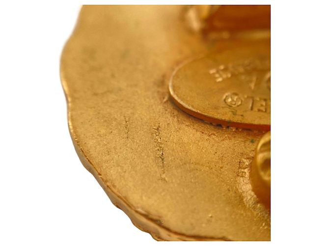 Chanel Gold CC vergoldete Sunburst runde Clip-On Ohrringe Golden - Ansicht 9