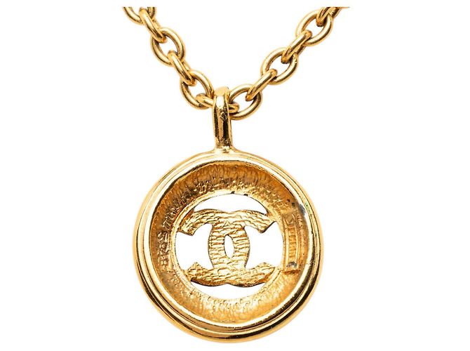 Collana con pendente rotondo Chanel Gold CC placcata in oro D'oro - vista 3