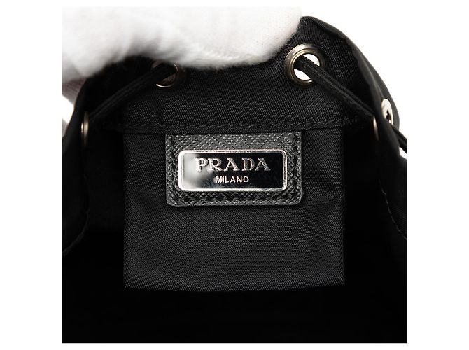 Pouch con coulisse Prada in Tessuto nero - vista 5