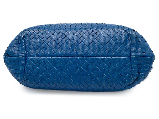 Borsa Tote Bottega Veneta Capri Medium in Nappa Intrecciato blu - vista 3