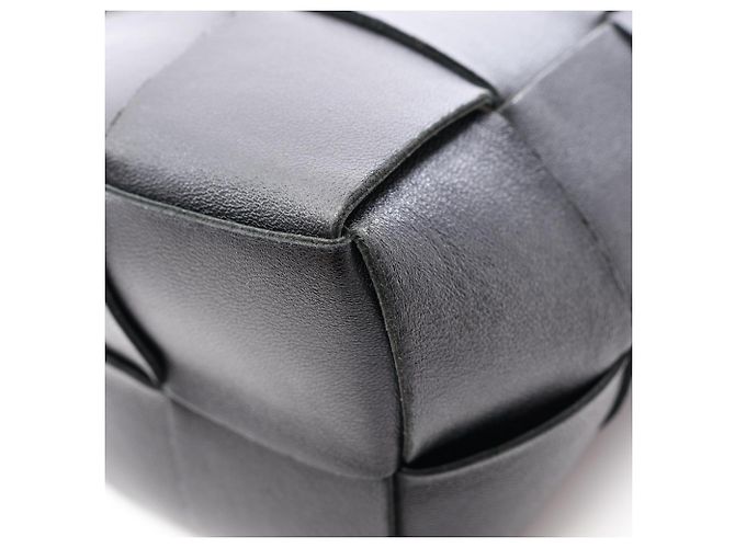 Bottega Veneta Cassette Mini Crossbody Bucket Shoulder Bag Nero - vista 7