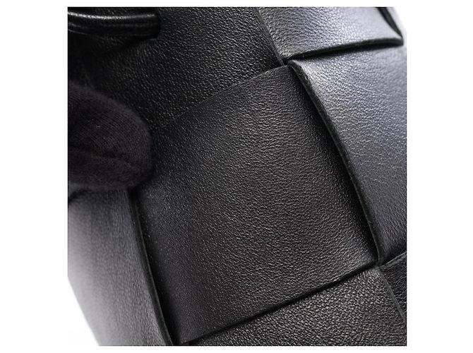 Bottega Veneta Cassette Mini Crossbody Bucket Shoulder Bag Nero - vista 8