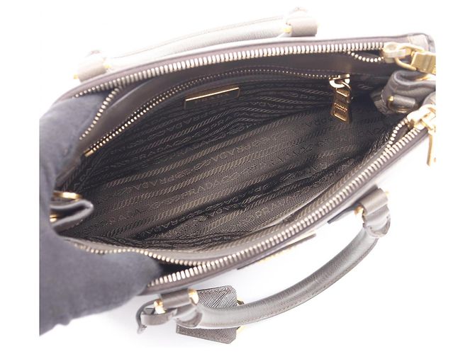 Prada Saffiano Lux Galleria 2-Way Handtasche - Gray Braun - Ansicht 3