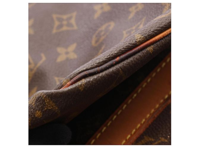 Bolso Boston Louis Vuitton Keepall 50 Castaño Monograma - vista 13