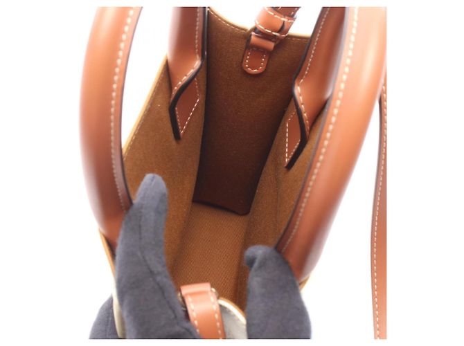 Céline Bolsa Celine Mini Vertical Cabas Triomphe Marrom Cru - vista 3