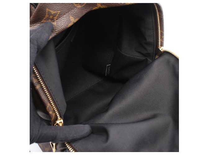 Zaino Louis Vuitton Palm Springs PM Monogram Marrone Nero Monogramma - vista 3