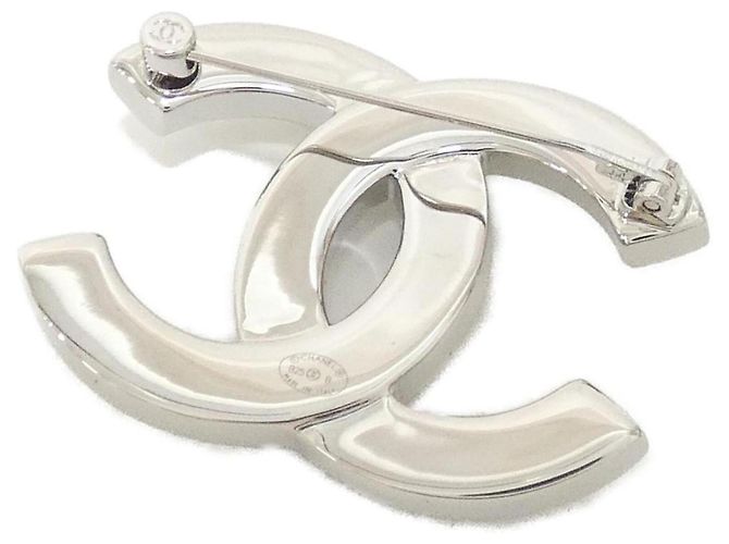 Broche Chanel ABG241 Prata e Branco - vista 2