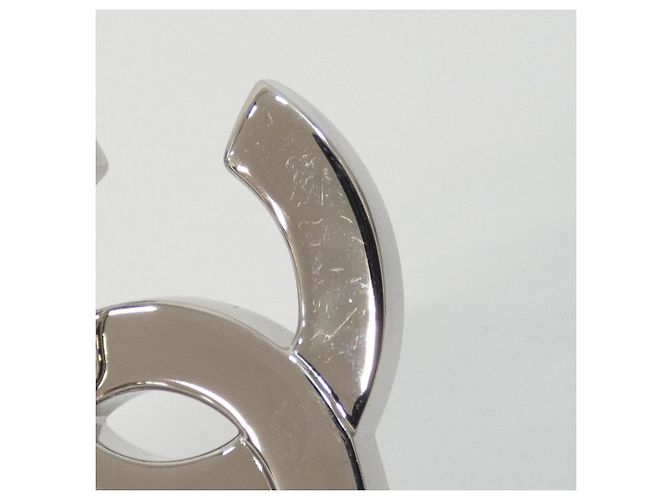 Broche Chanel ABG241 Prata e Branco - vista 3