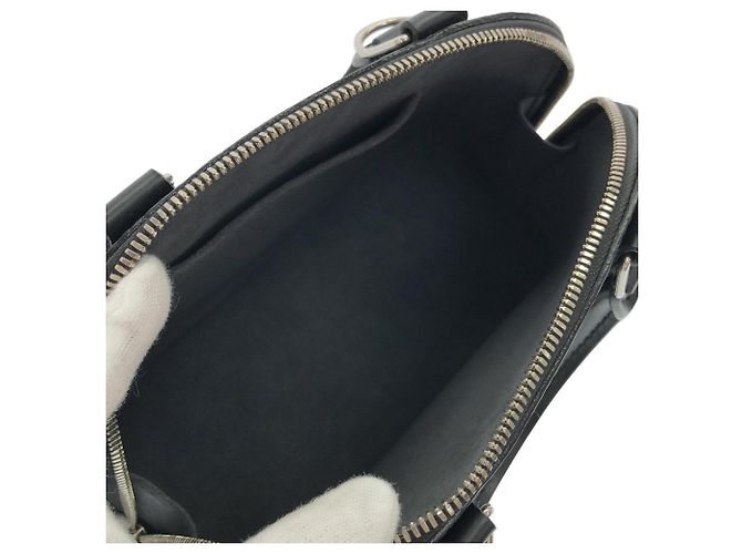 Bolso Louis Vuitton Epi Alma BB Negro - vista 8