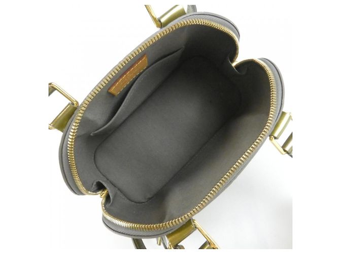Bolso Louis Vuitton Vernis Alma BB - vista 9