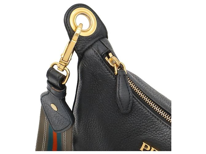 Prada Schultertasche aus gestreiftem Leder Schwarz - Ansicht 6