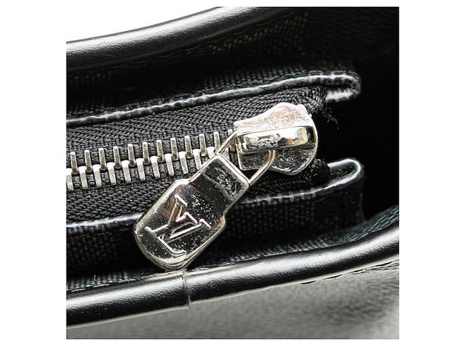 Borsa Louis Vuitton Tadao PM Nero - vista 5