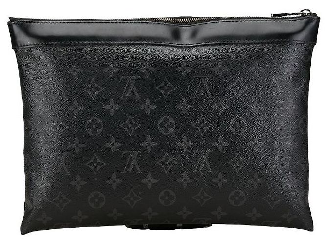 Louis Vuitton Pochette Discovery Monogram Eclipse Preto - vista 3