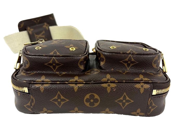 Louis Vuitton Utility Monogram Crossbody Bag Braun - vue 3
