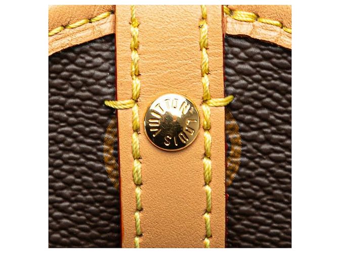 Bolsa de Ombro Louis Vuitton Fold Me Pouch Marrom - vista 8