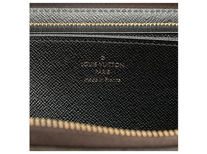 Carteira Zippy Long Louis Vuitton Monogram Giant Reverse Marrom - vista 6