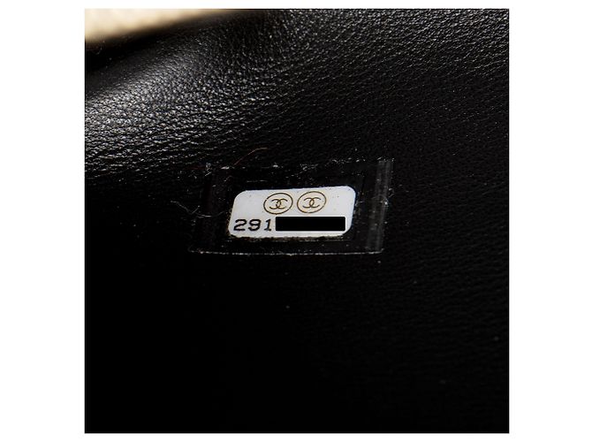 Gabrielle Bolso Shopping Grande Chanel Coco Luxe de Piel de Becerro Negro - vista 6
