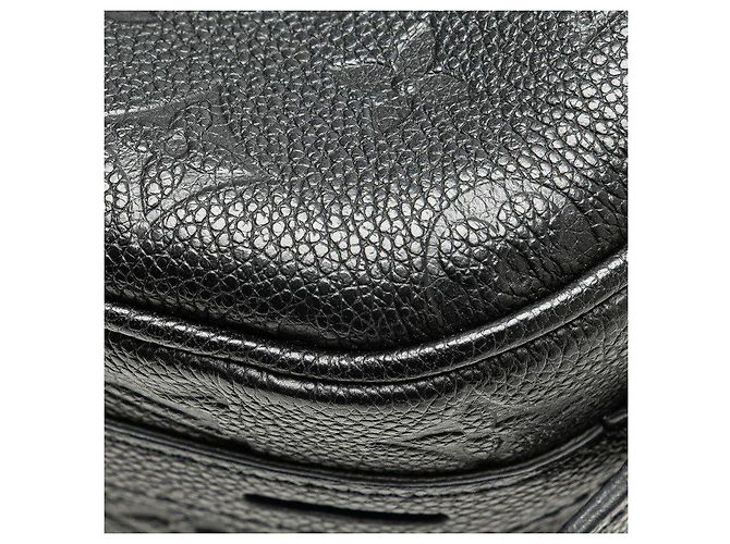 Borsa a tracolla Louis Vuitton Boite Chapeau Souple MM Nero - vista 8