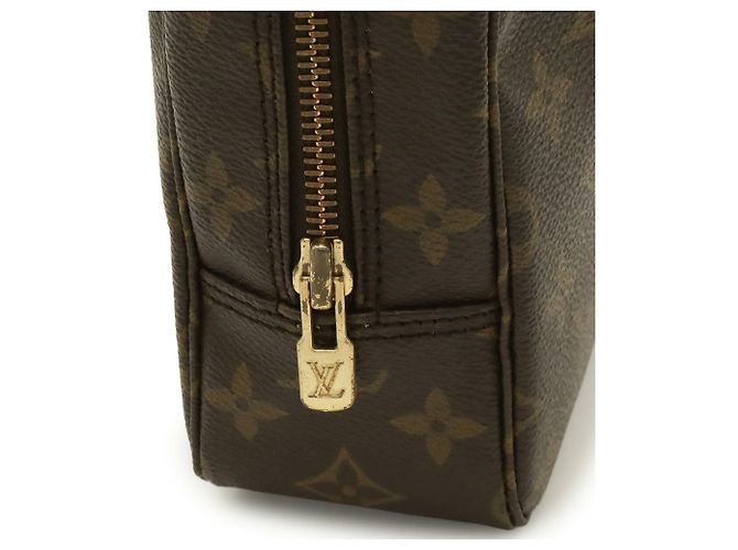 Louis Vuitton Monogram Trousse Toilette 23 Clutch Handbag Marrone - vista 5