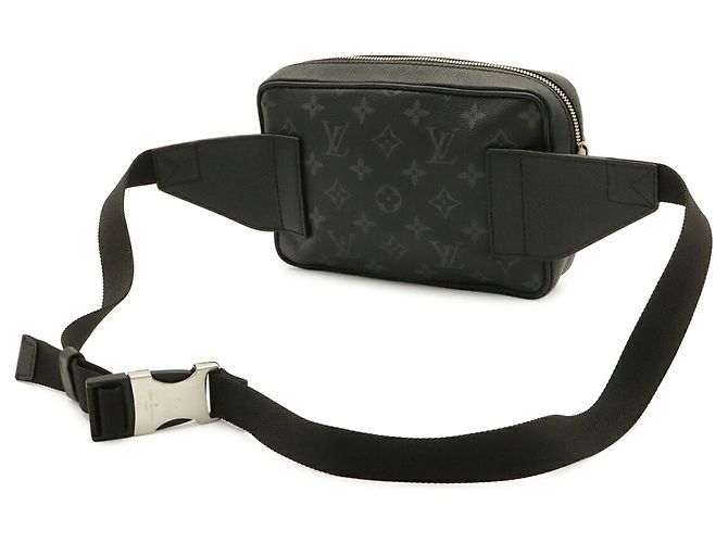 Pochete Louis Vuitton Monogram Eclipse Preto - vista 3