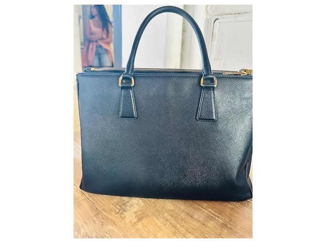 Borsa Prada Galleria in pelle Saffiano Nera Nero - vista 4