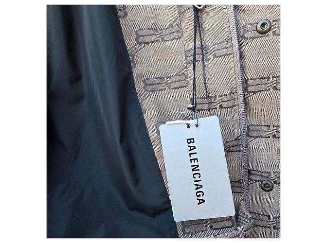Casaco acolchoado Balenciaga Monograma BB Marrom - vista 10