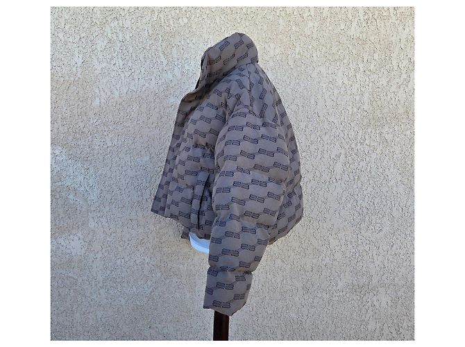 Casaco acolchoado Balenciaga Monograma BB Marrom - vista 3