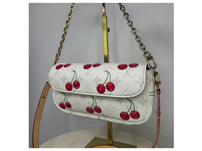 Louis Vuitton Ivy Pochette Cherry Blossom Weiß Rot Monogramm - Ansicht 4
