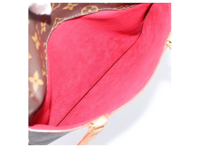 LOUIS VUITTON Monogram Coussin GM Shoulder Bag M51141 LV Auth ep16117 Monograma - vista 21