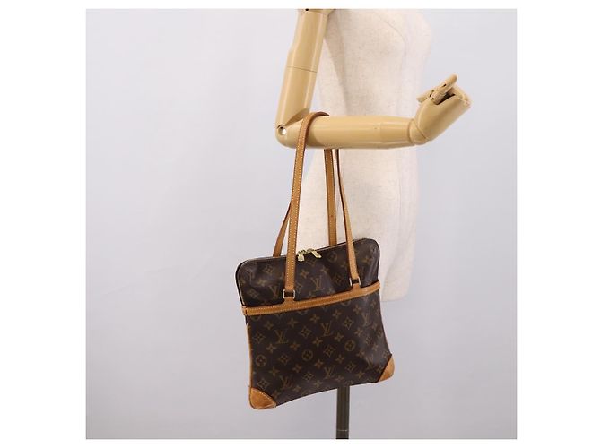 LOUIS VUITTON Monogram Coussin GM Shoulder Bag M51141 LV Auth ep16117 Monograma - vista 22